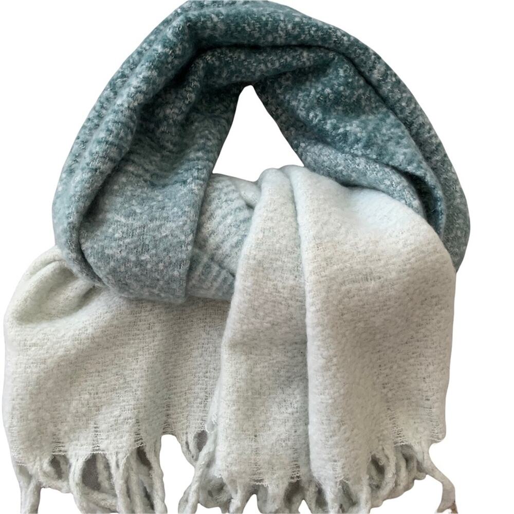 Mer Sea Turquoise Ombre Fringe Wrap Blanket Scarf - Picture 2 of 8